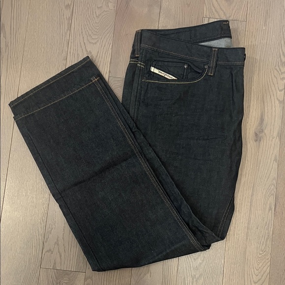 Diesel Men's Dark Denim Jeans 36/30 NWT